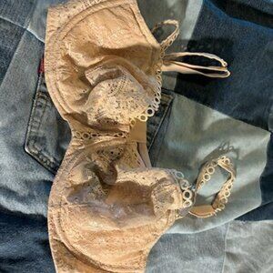 36D Victoria's Secret Bra Nude EUC
